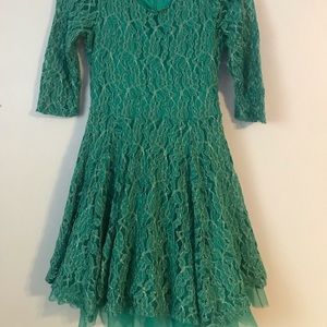 Beauties designed in los angeles plus girls dress